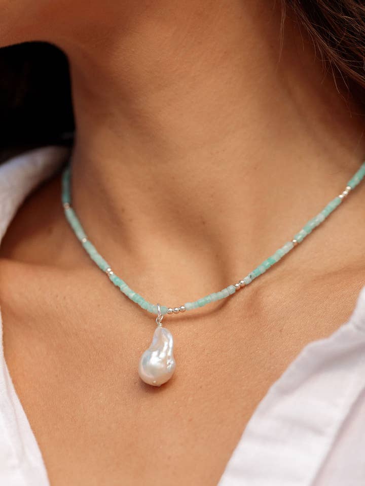 Collier en perles baroques Flameball et pierres précieuses - Argent Keahi pour la vente par Ke Aloha Jewelry