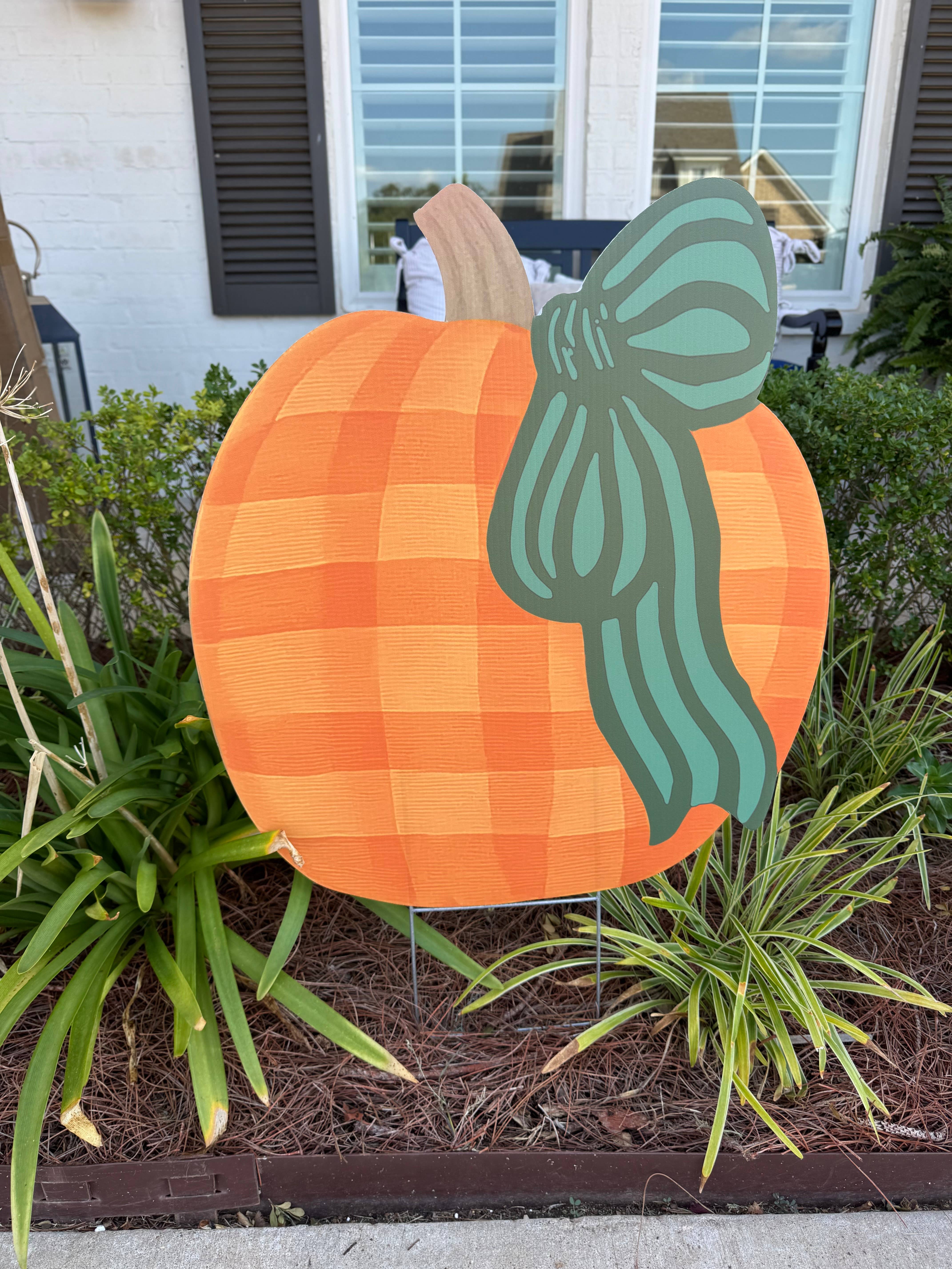 Lovely Reese - Wholesale Outdoor Ornament/Decor - Bow’s Up Beauties Pumpkin Trio 2