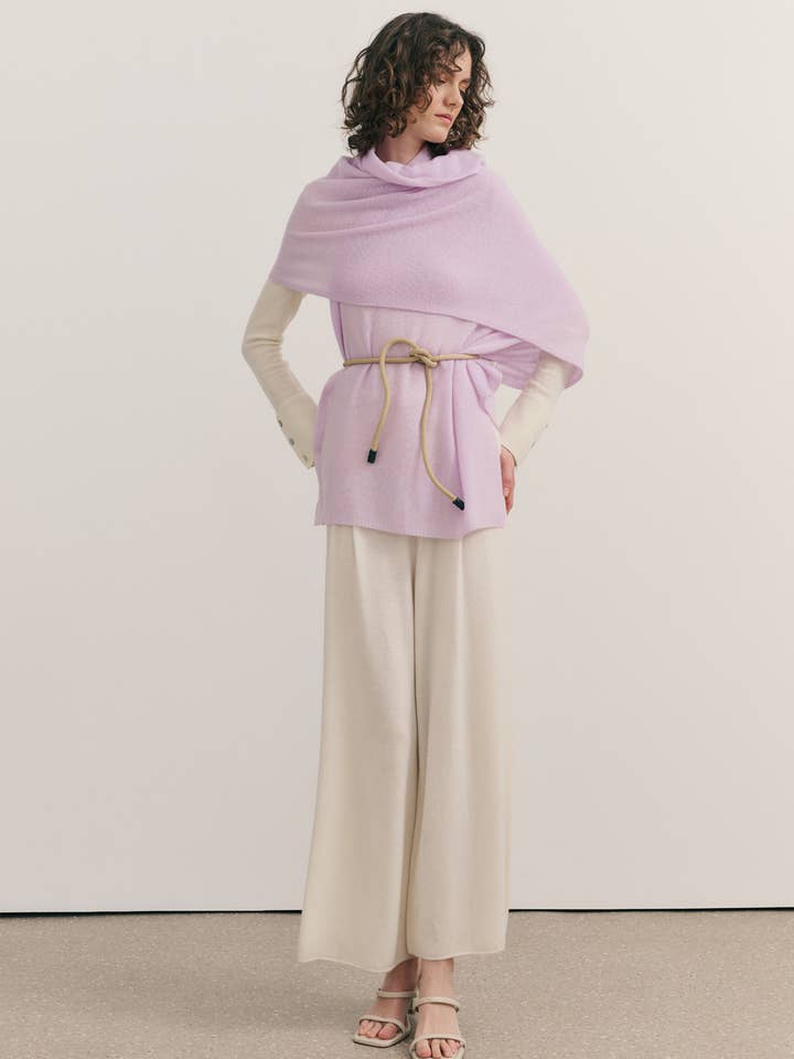 Sjaal van kasjmier in één - Pastel Lilac voor wholesale door CASHMERISM