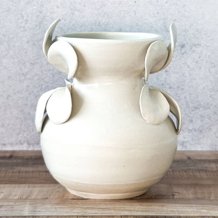 erin murphy pottery - Wholesale Vase - chloe petal vase0