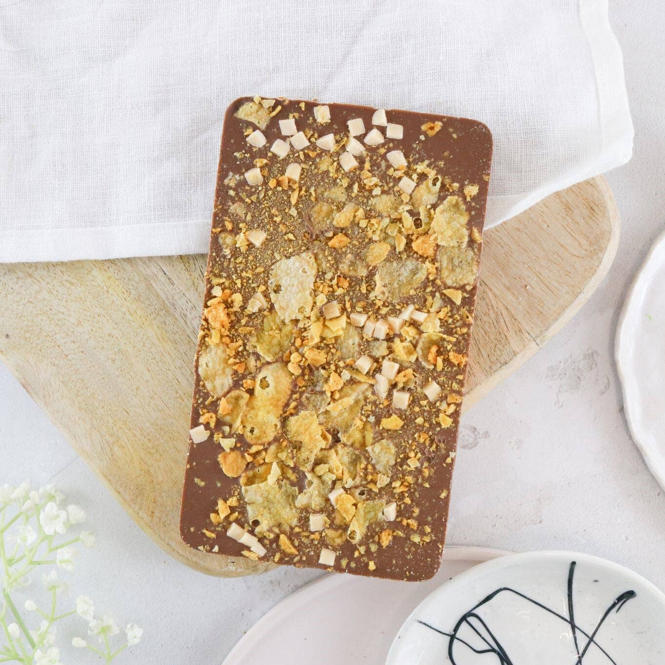 The Slabb – wholesale Chocolate bar – The Honeycomb Crunch One1