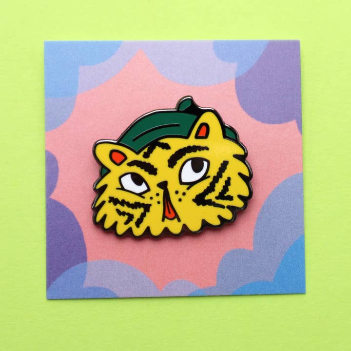 Masha Fikhman Art - Wholesale Lapel Pin/Button - Beret Tiger Pin1
