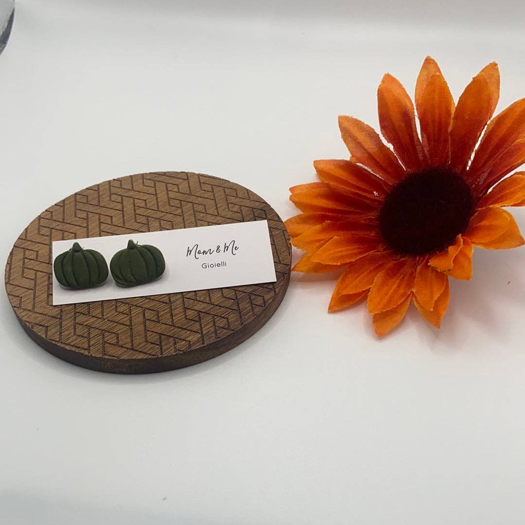 Mom & Me Gioielli – wholesale Stud/post earrings – olive green pumpkin stud0