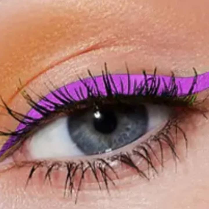 Intense Purple Eyeliner for wholesale by Elikya Beauty