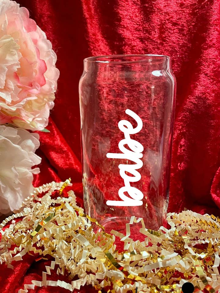 Canette en verre Babe pour la vente par SeeTheWildflower