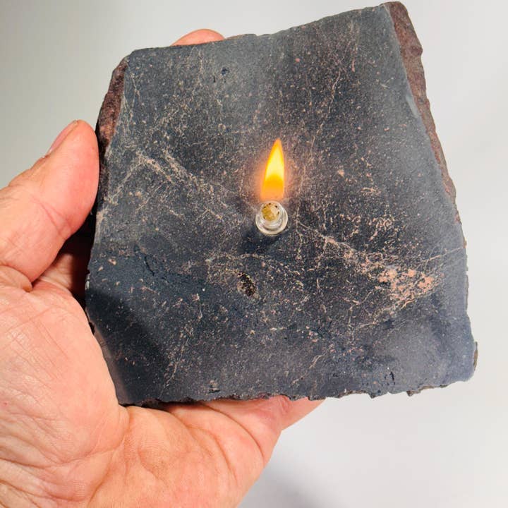 Roccia Roba - Wholesale Gift Box - Hematite Rock Candle Gift Box3