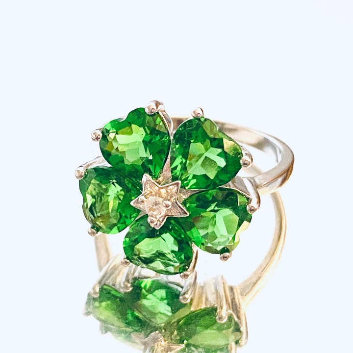 Heleniet sterling zilveren ring met 5 hartvormige geboortestenen voor wholesale door Twan Kee Jewelry