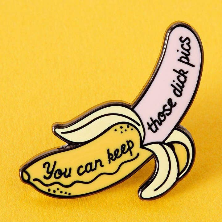 Keep Your Dick Pics emaljpin för wholesale av Punky Pins