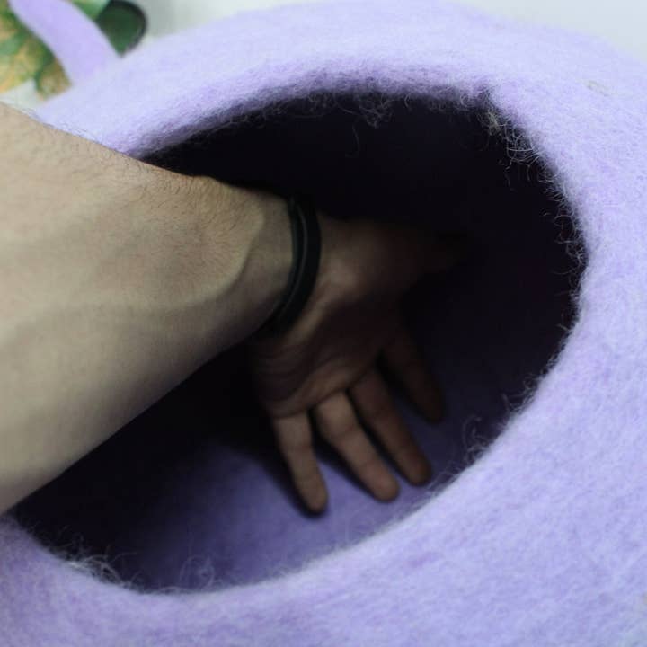 Woollyfelt - Wholesale Pet Cave - Cat/Dog - Felt Cat House Cave Pure Wool Pet Furniture Bed2