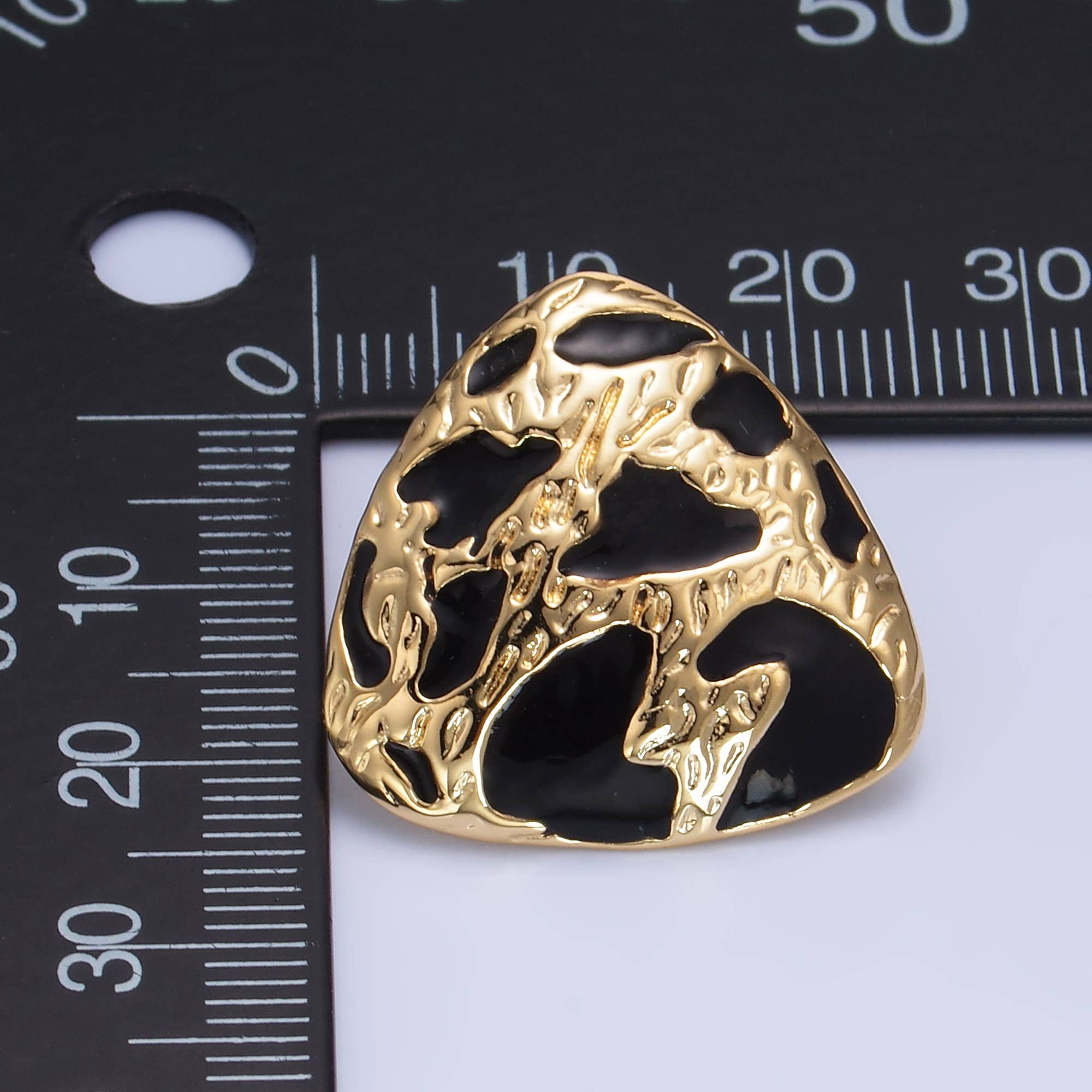 Aim Eternal – Engroshandel Ørestikkere – Guld dyreprint ørestikker leopard ørestikker2