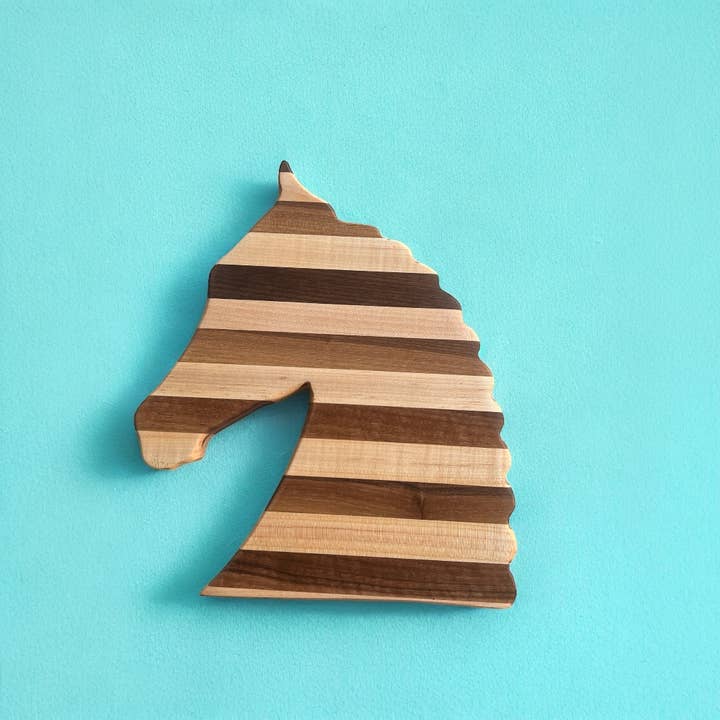 TG Designs LLC - Wholesale Cutting Board - SHOW/FANCY HORSE LARGE