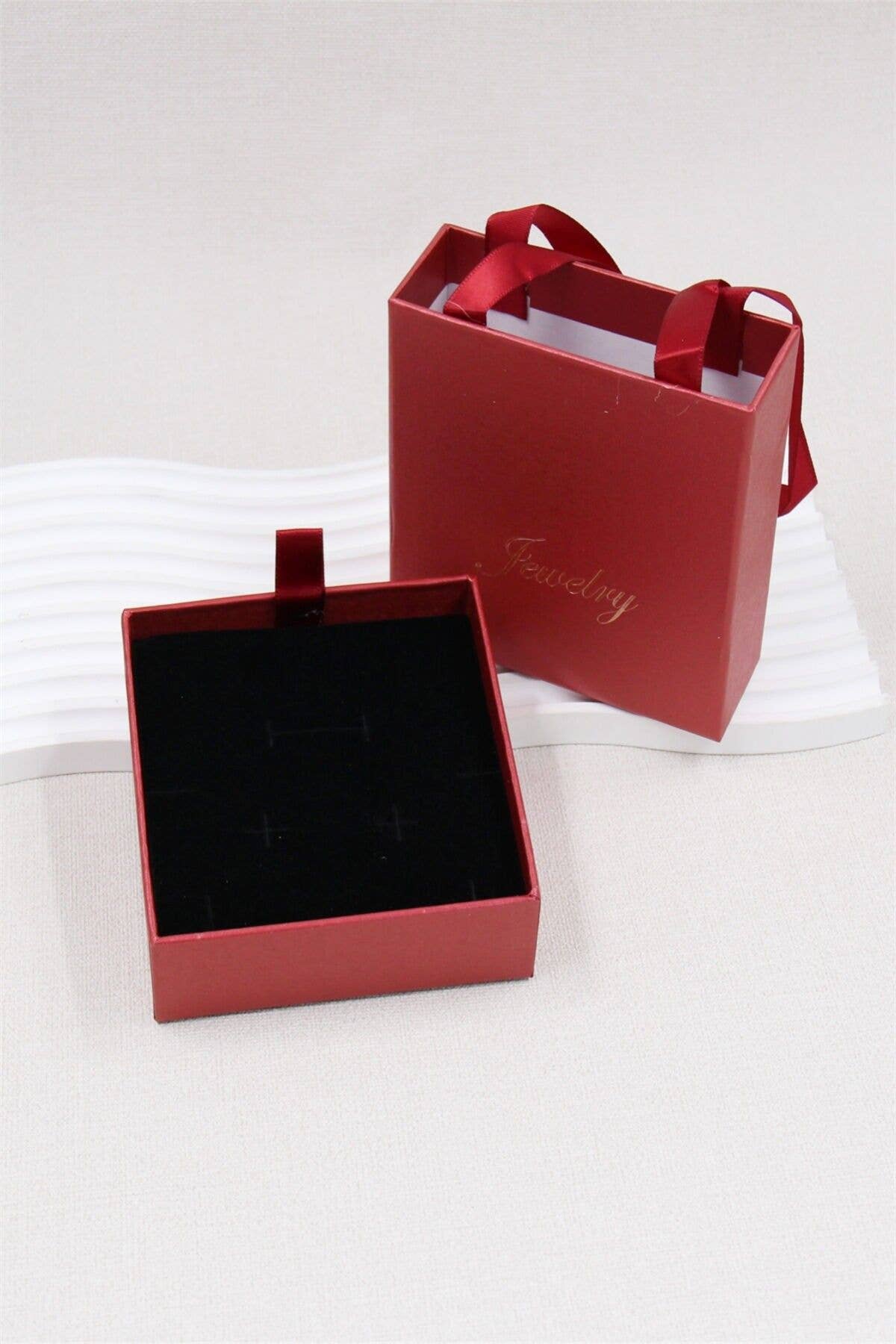 BELLISSIMA BIJOUX - Wholesale Jewelry Box/Organizer - Elegant Jewelry Box Sold in a Set of 10 Boxes3