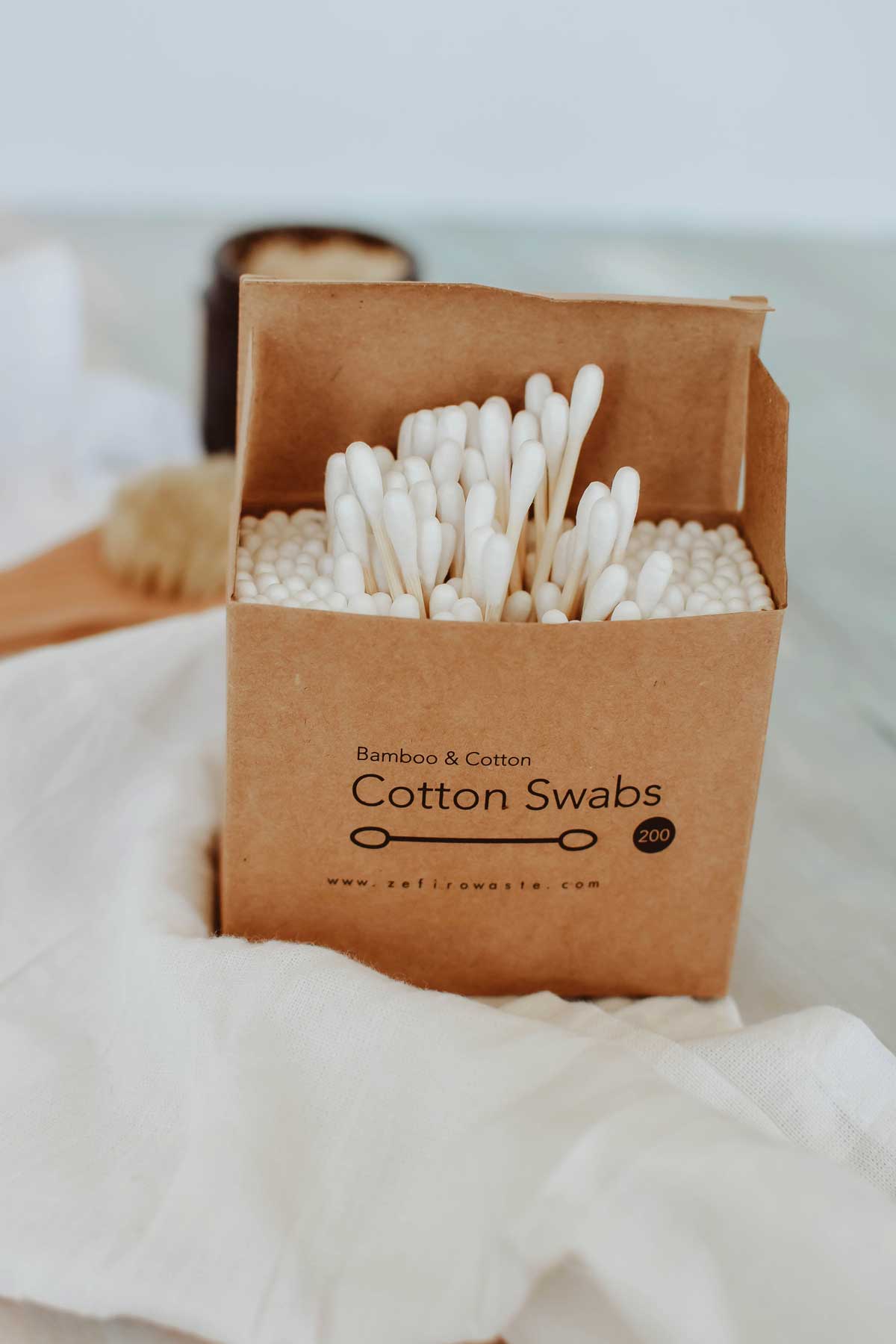 Zefiro - Wholesale Cotton Swab/Q-Tip - Bamboo Ear Buds