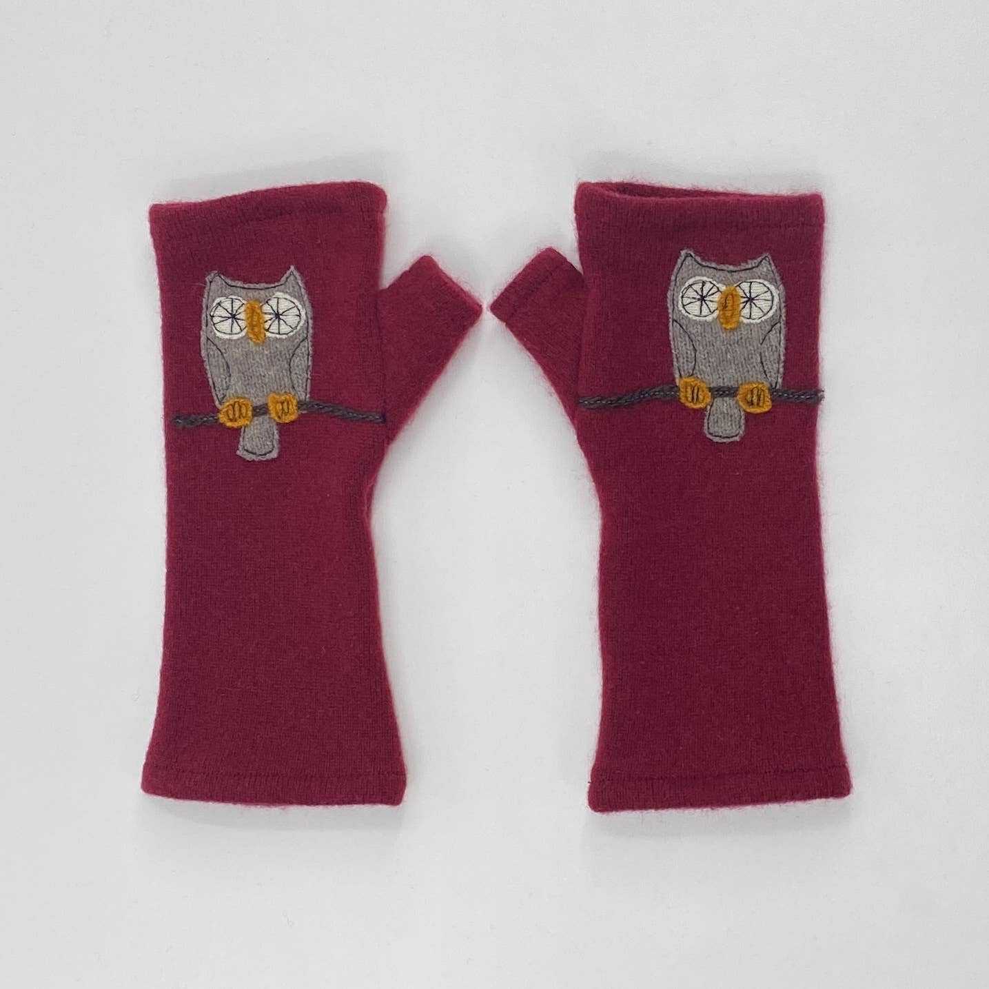 Sardine Clothing Co. - Wholesale Gloves - Women's - Fingerless Cashmere Gloves-Owl5