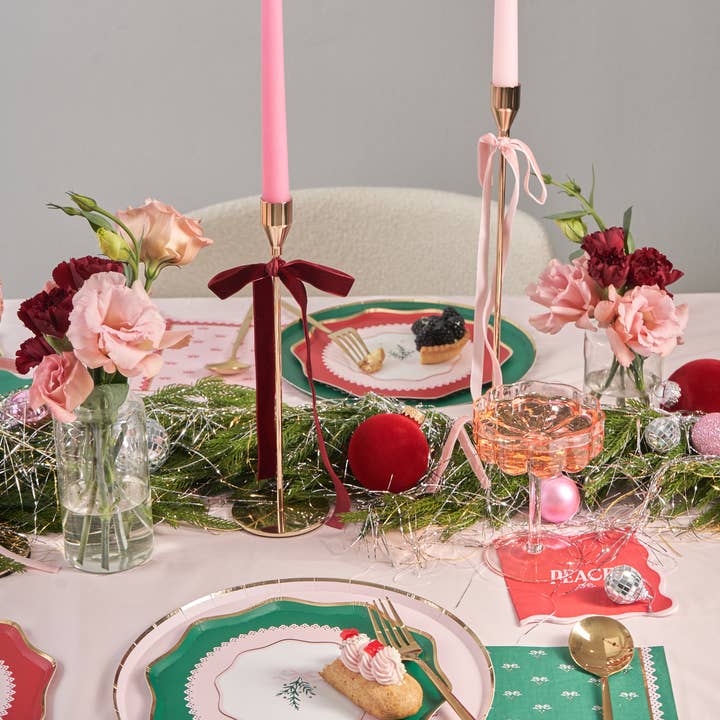 Harlow & Grey - Wholesale Disposable Napkin - Green & Pink Christmas Napkins - Coquette Christmas Bows3