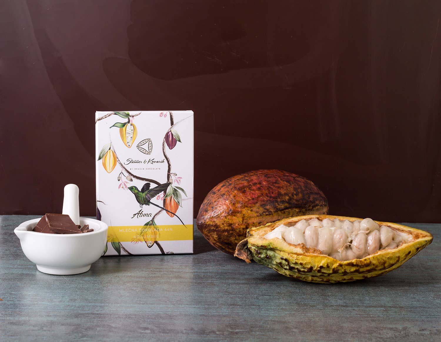 Prague Chocolate - Wholesale Chocolate Bar - Aluna Bar - 44% Milk Chocolate2