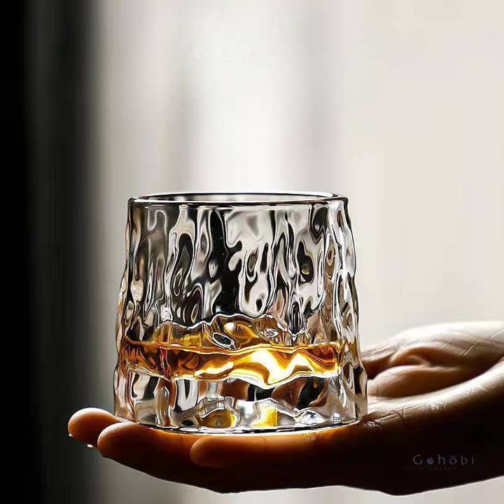 Gohobi (We cover U.S. import duties) - Wholesale Cocktail/liquor glass - Gohobi Handmade Rotating Glass Tumbler11