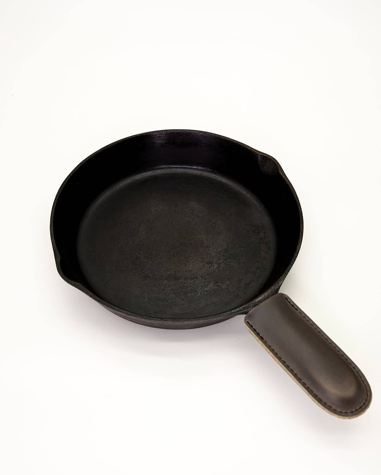 Lindy Leather – Engroshandel Støbejernspande – Læderhåndtagsovertræk til støbejern8