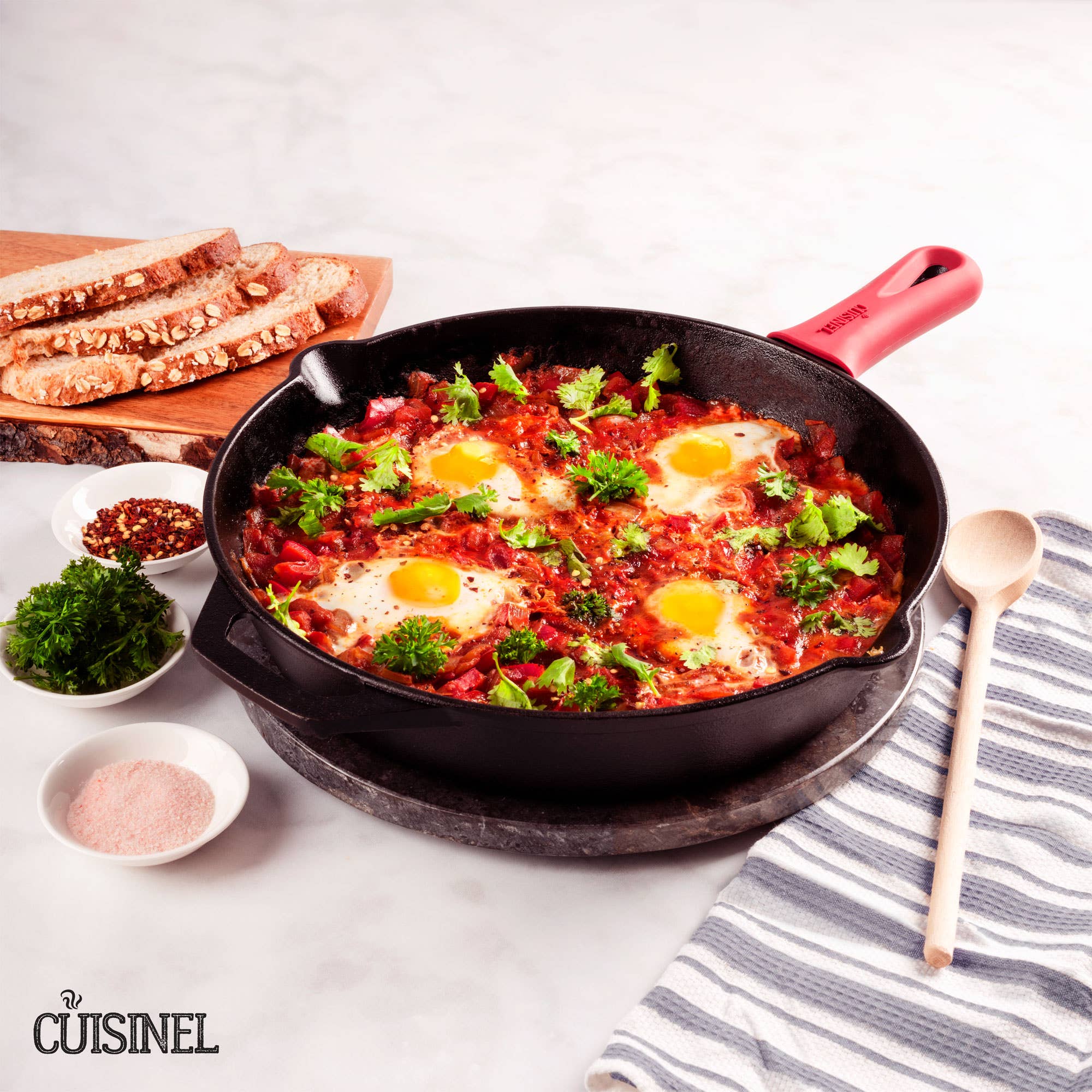 cuisinel - Wholesale Cast Iron Skillet - Cuisinel Pre-Seasoned Cast Iron Skillet 12-Inch W/ Handle3