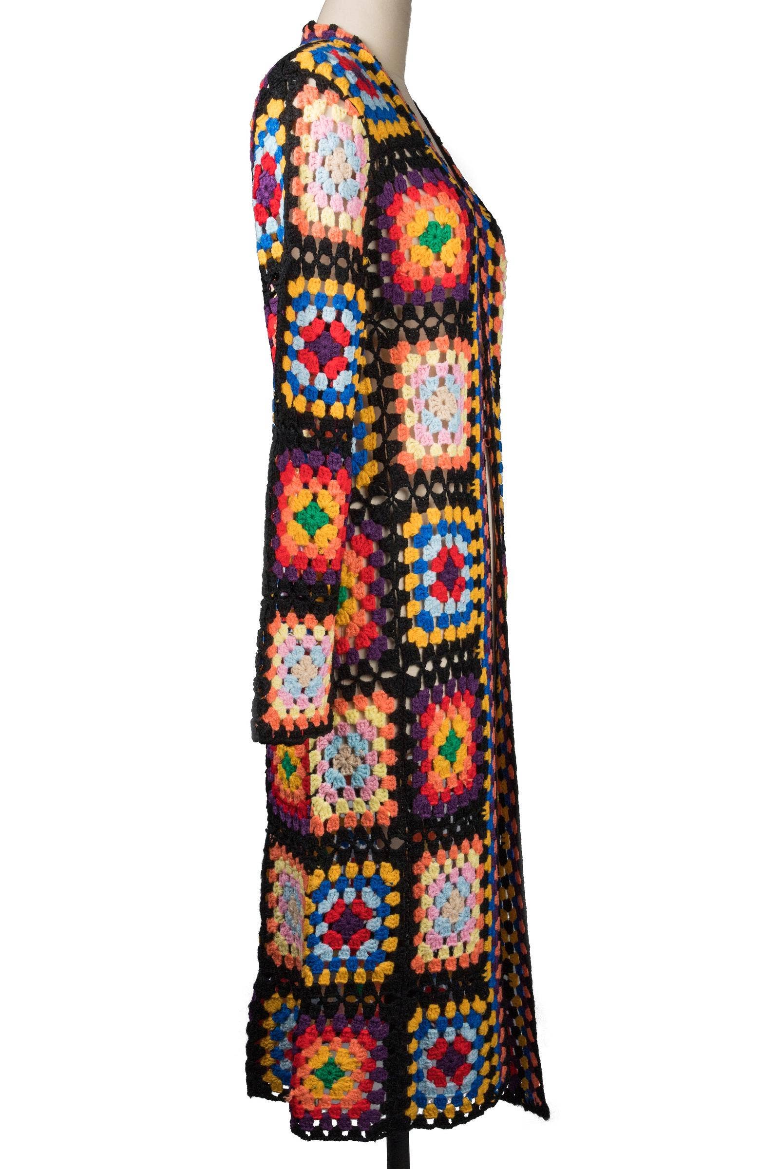 SAACHI - Vente Kimono – femme - Cardigan kimono long en crochet granny à motifs floraux multicolores10