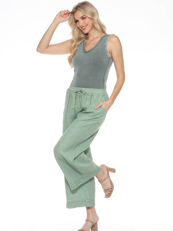 Marisima by Urban Mangoz – Tops – Mulher por atacado – Tops de Alças com Decote em V e Lantejoulas7