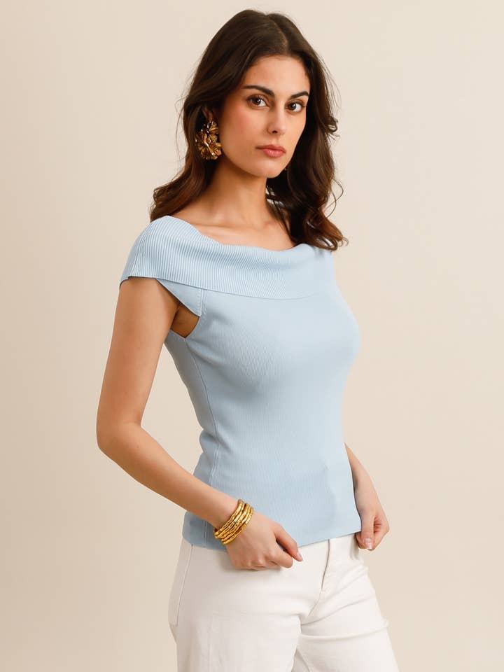 Mesh top with boat neck and bare shoulders - 4940 for wholesale by CHOKLATE PARIS
