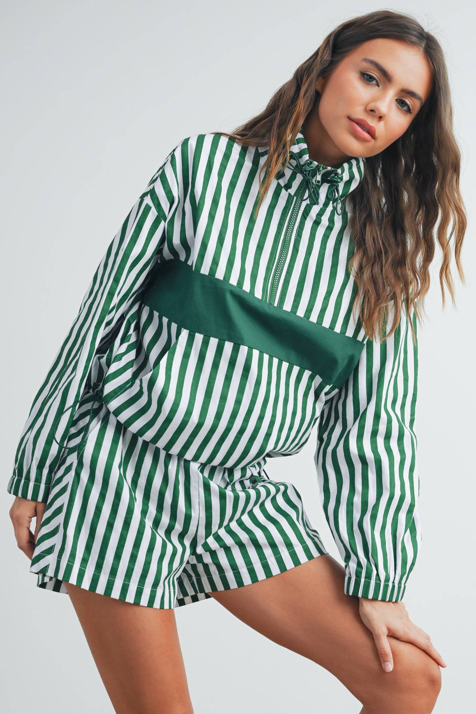 BUTTERMELON - Wholesale Sweatshirt - Women's - Drawstring Turtleneck Jacket - BMT753334