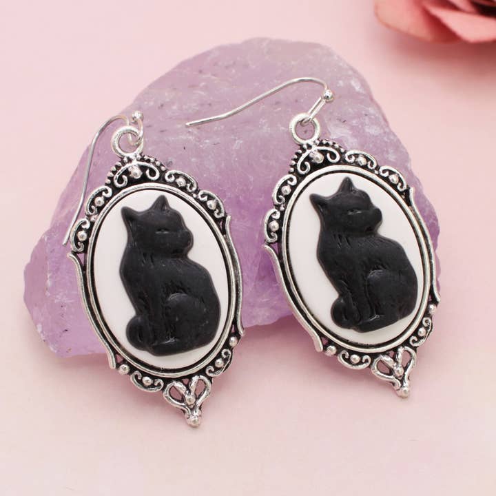 ZAD - Wholesale Dangle Earrings - Purrfection Cat Cameo Silver Earrings2