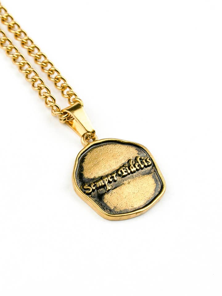 Pendentif & Chaîne Semper Fidelis pour la vente par SAVAGE TACTICIANS