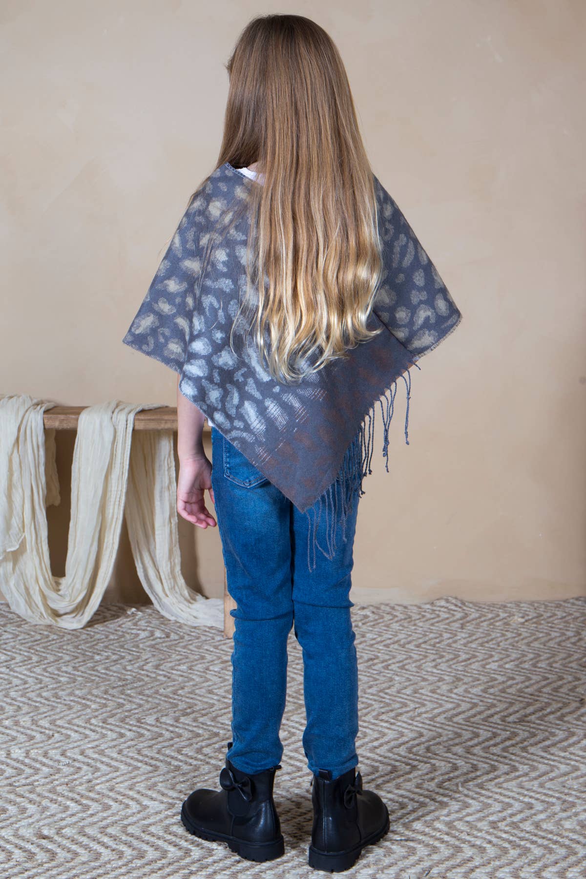 Loven x Mini Momo - Wholesale Mommy & Me Sets - Mommy and Me Matching Cape Blanket Poncho - Leopard1