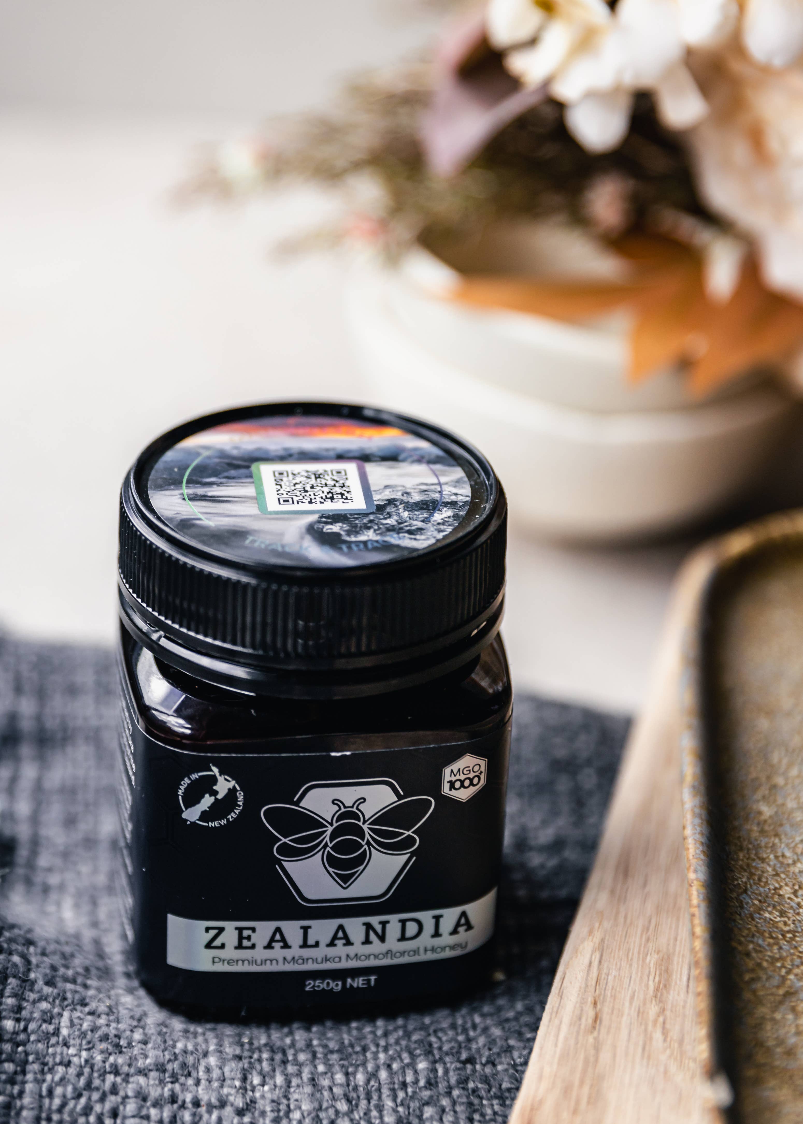 Zealandia Honey - Wholesale Honey - Zealandia Honey® Diamond4