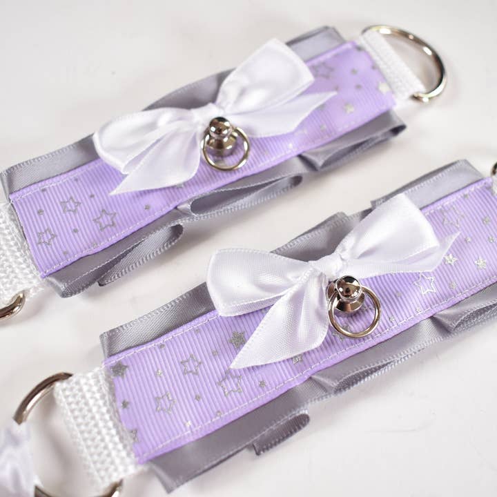 Punhos Lunares Roxos por atacado de Naughty Pawsies