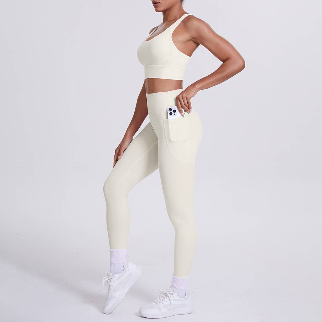 Sodalemon - Venta al por mayor Conjunto de ropa deportiva - Mujer - Conjunto de Yoga para Mujeres: Leggings de Cintura Alta con Bolsillo + Sujetador Deportivo3