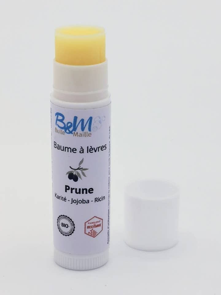 Organic lip balm PLUM for wholesale by BULLE & MAILLE