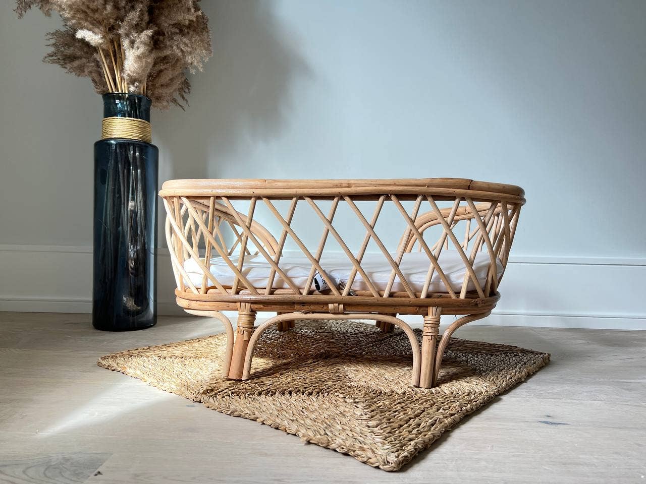 Flair Interiors - Wholesale Pet Bed - Cat/Dog - Handmade Rattan Pet Beds For Dogs and Cats.