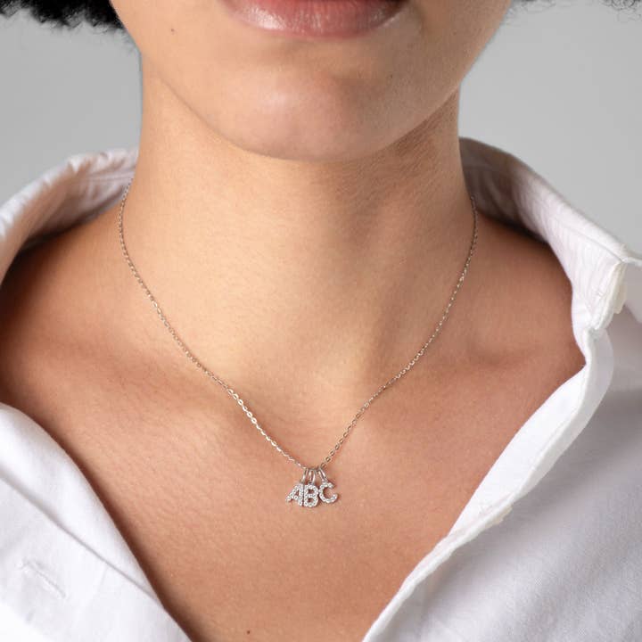 El&Elle - Wholesale Pendant/Charm Necklace - Letter Moissanite Pendant Necklace1