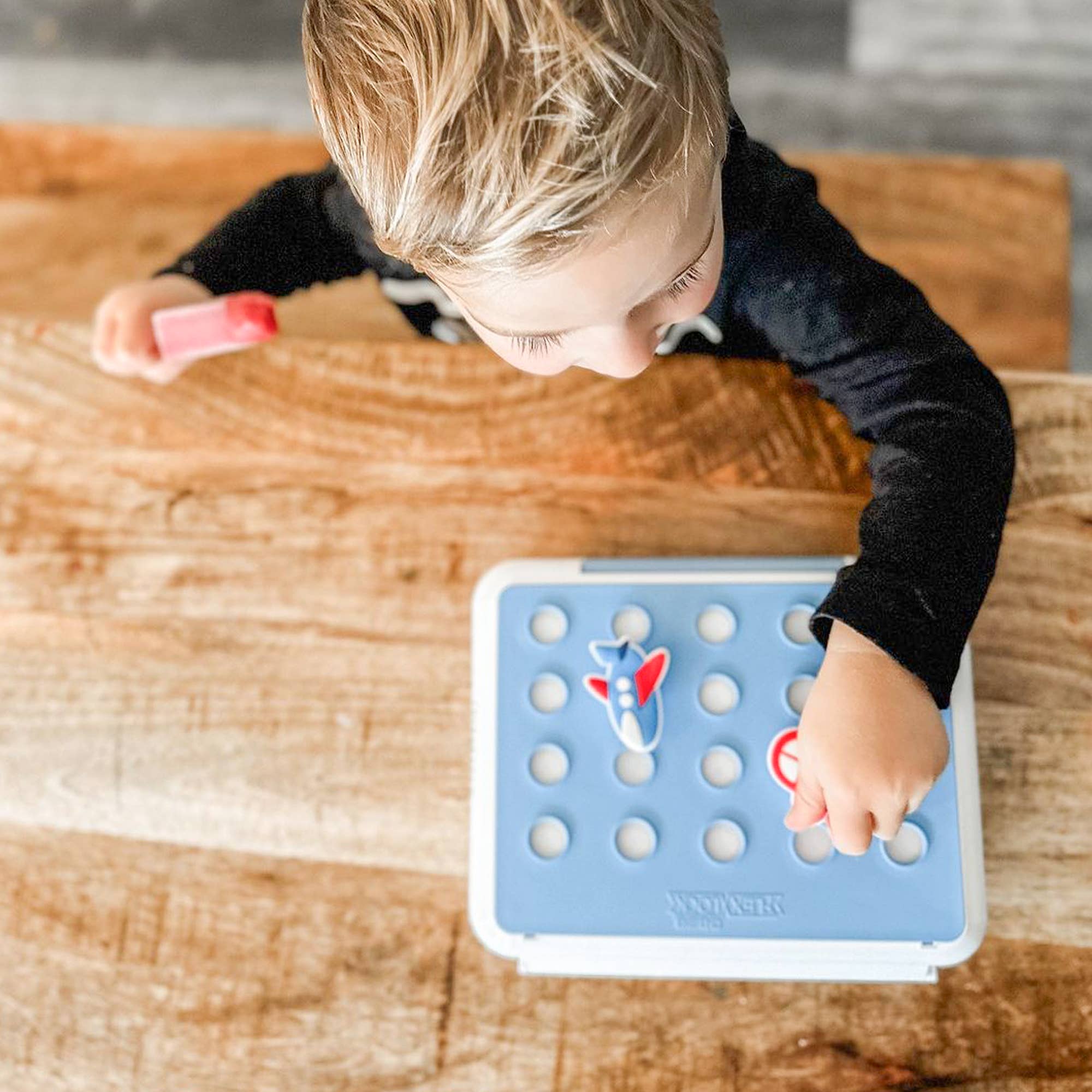 Innobaby on Faire - Wholesale Lunch Bag/Box - Kids - FlexBox Bento Style Kids Divided Lunch Box Platinum Silicone5