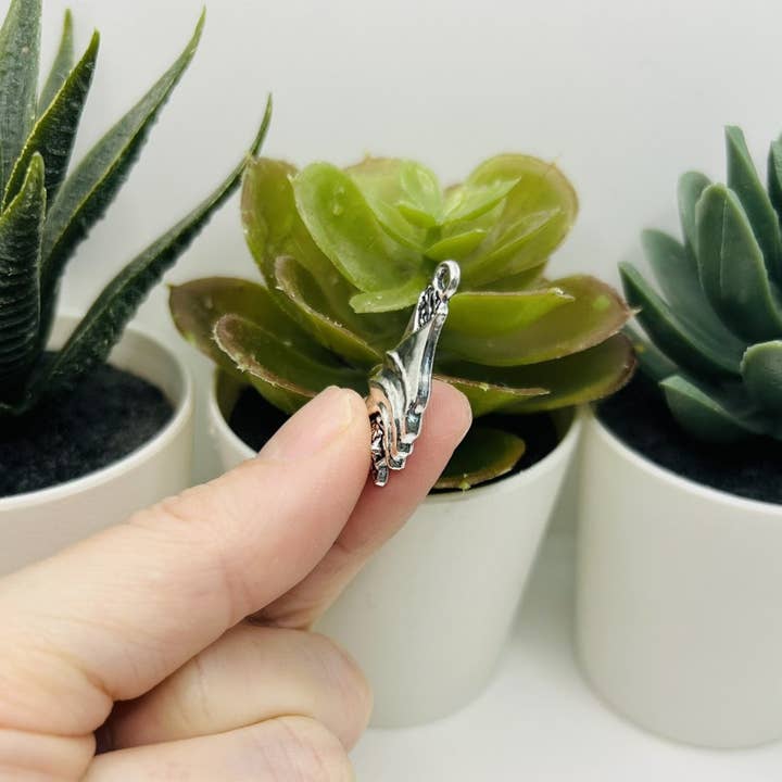 Guerrilla Charm - Wholesale Individual Charm/Pendant - Silver Upside Down Bat Charms, 27x12mm3