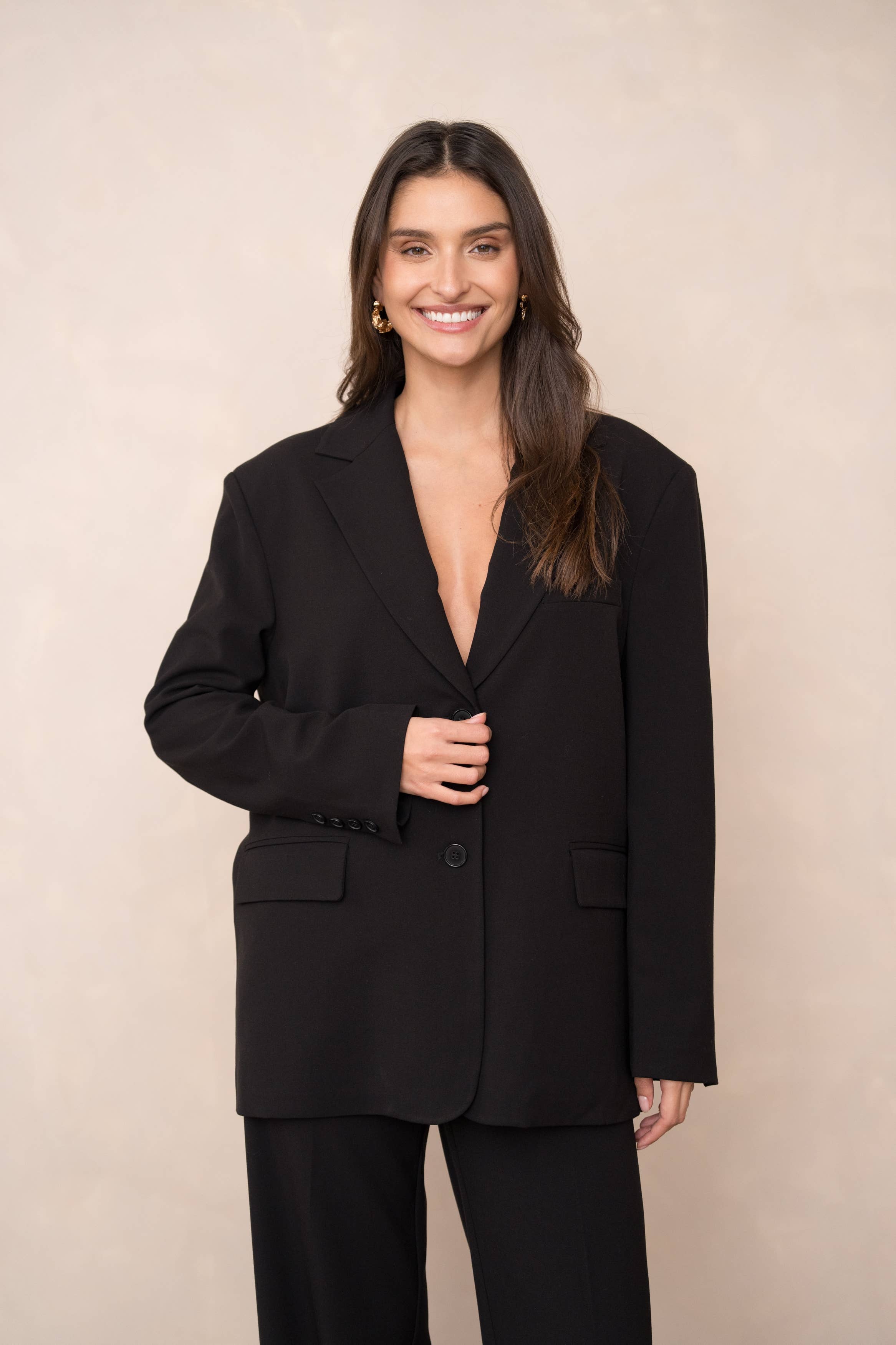 Attentif Paris - Wholesale Blazer - Women's - Oversized double-breasted jacket with back opening16