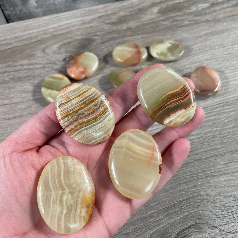 Keystone Crystals - Wholesale Spiritual Stone/Crystal - Gemstone Palm Stones 45mm – Bulk Crystal Supplies20