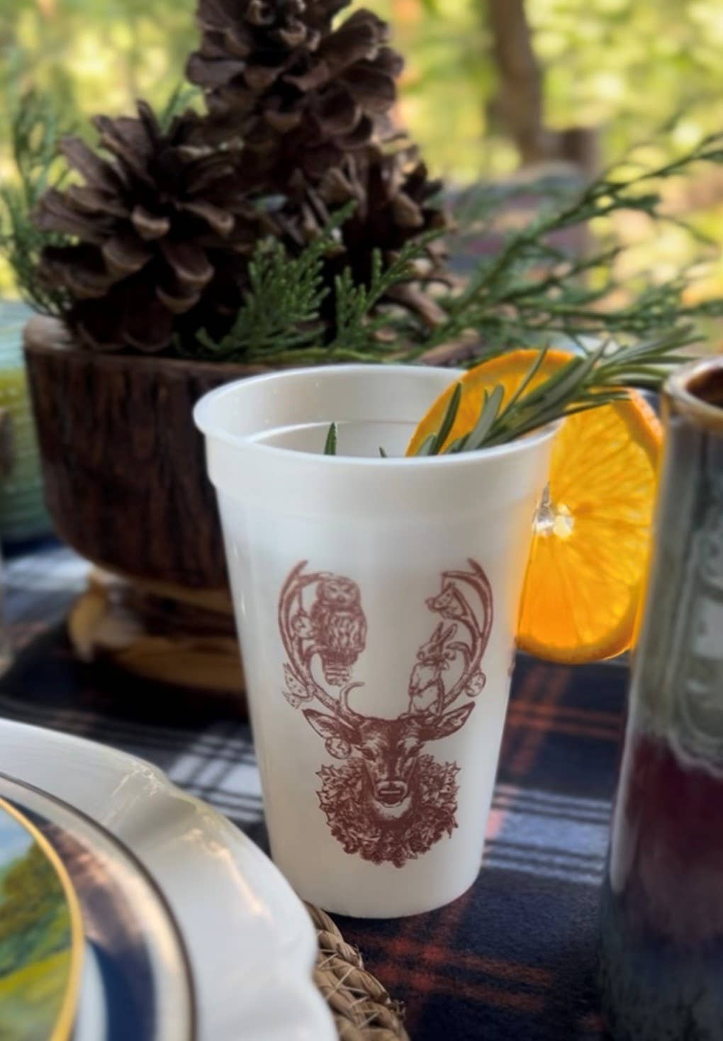 Alexa Pulitzer - Wholesale Disposable Cup - Christmas Deer 16oz Pearlized Cups1