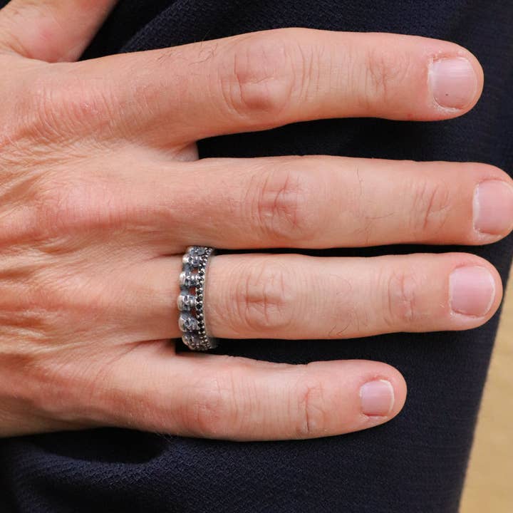 Bague Unisexe Crâne Briciae pour la vente par PLATADEPALO