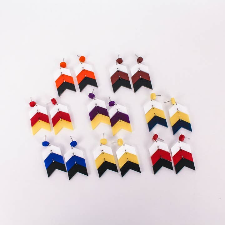 Mud & Honey - Wholesale Dangle Earrings - Chevron School Spirit Dangles - White/Orange/Black2