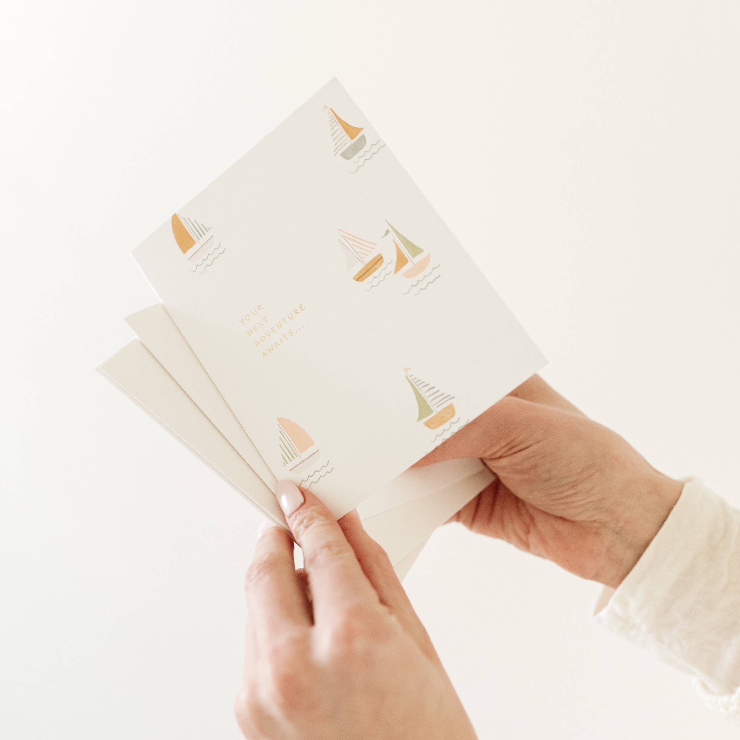 Ramona & Ruth – Engroshandel Lykønskningskort – Næste eventyrsejlbådskort1