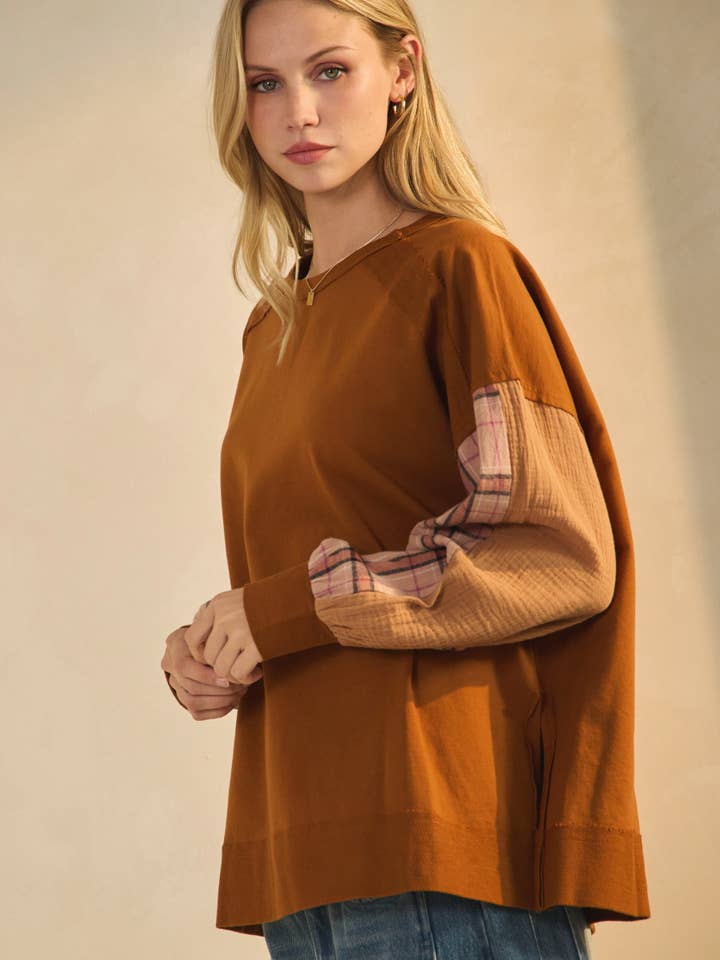 Contrast-sleeve Pullover for wholesale by Oddi