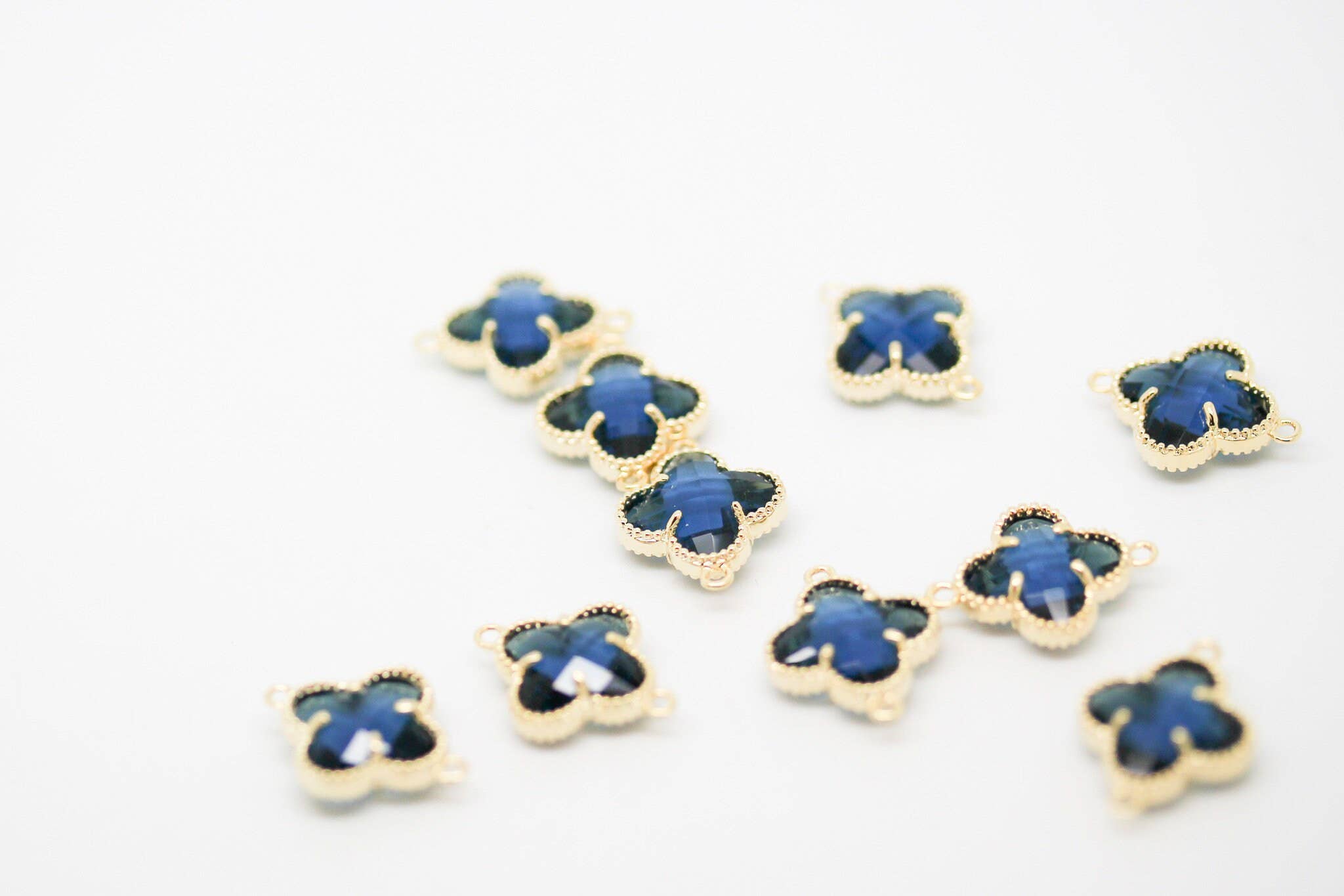 Jewel Pledge - Wholesale Individual Charm/Pendant - 3 pcs London Blue Topaz CZ Four Leaf Clover Connectors1