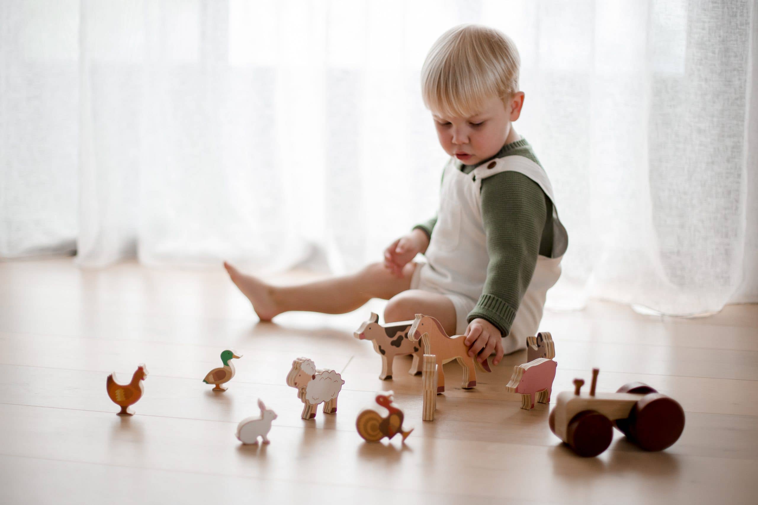 QToysUSA - Wholesale Toy Set - Kids - Farm Animals & Tractor Set9