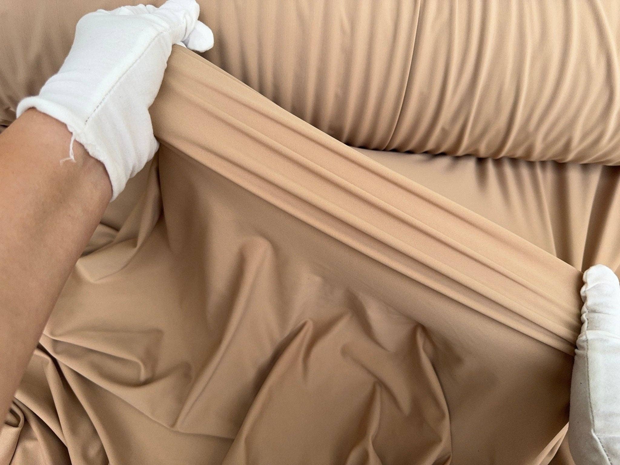 GalaTextile – Großhandel Stoff – Mattes, nudefarbenes Nylon-Spandex-Gewebe, 4-Wege-Stretch von Yard, für Bademode, Lycra-Gewebe, Sportbekleidung, Sportbekleidung, Sportbekleidung, Unterwäsche, Brautstoff1