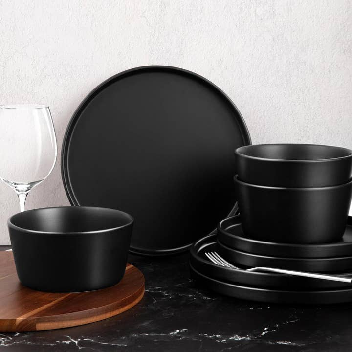 Zulay Kitchen - Wholesale Dinnerware Set - Stoneware Dinnerware Set – 16-Piece Plates & Bowls2