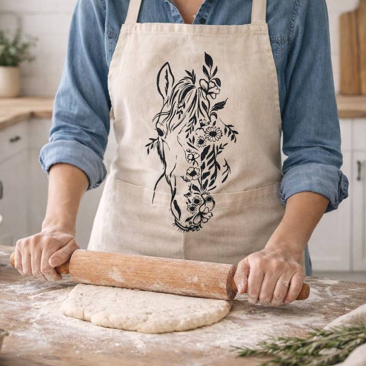 Haklappsförkläde/Blommig häst/Matlagning för wholesale av Your Green Kitchen